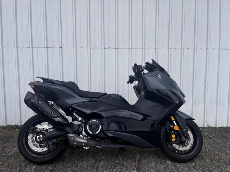 YAMAHA XP T-MAX 560 TECH MAX