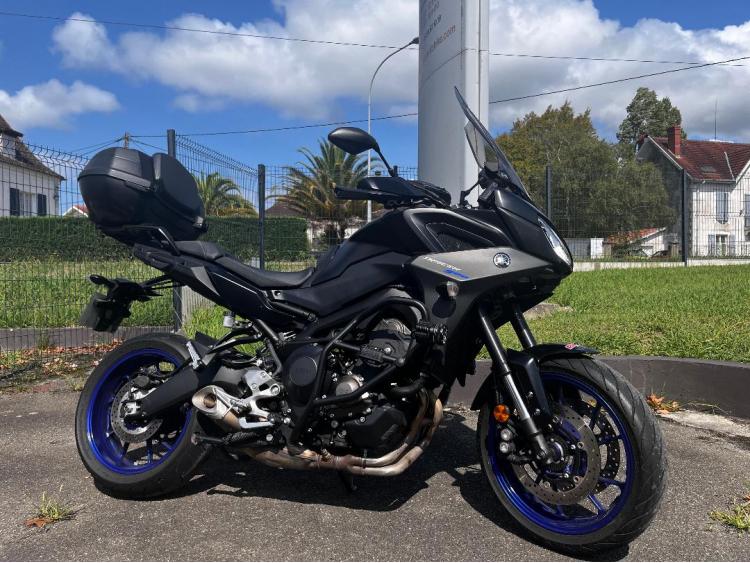 YAMAHA TRACER 9