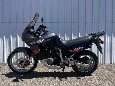 HONDA XL 600 V